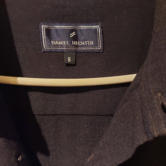 Sale $10❣️Men Daniel Hechter long-sleeve shirt size 5 (#254) - Picture 7 of 8